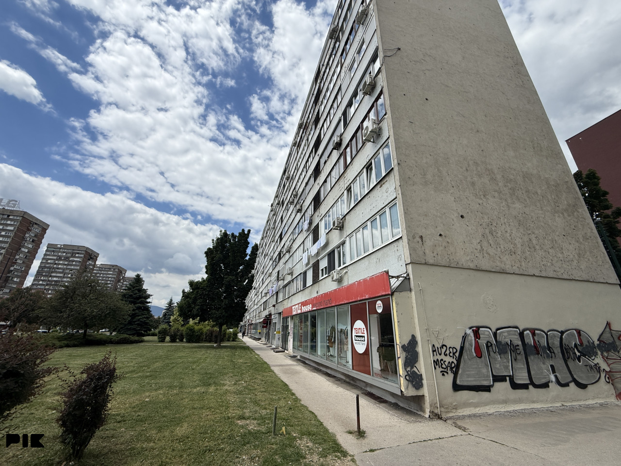Dvosoban renoviran stan Čengić Vila 54 m2 stometarka 3