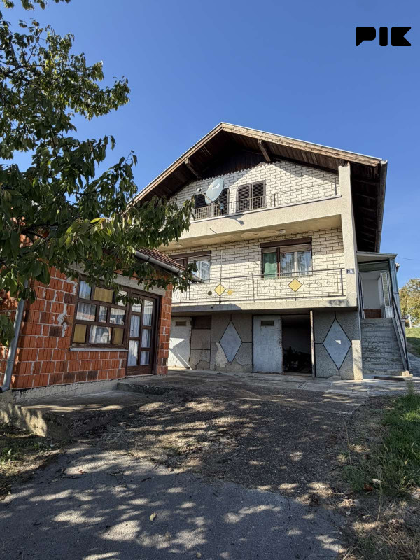 Kuća sa okućnicom - naselje Kuljani 2