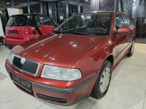 ŠKODA OCTAVIA 1.9 TDI, 2002 GOD, KLIMA, ZIMSKE GUME