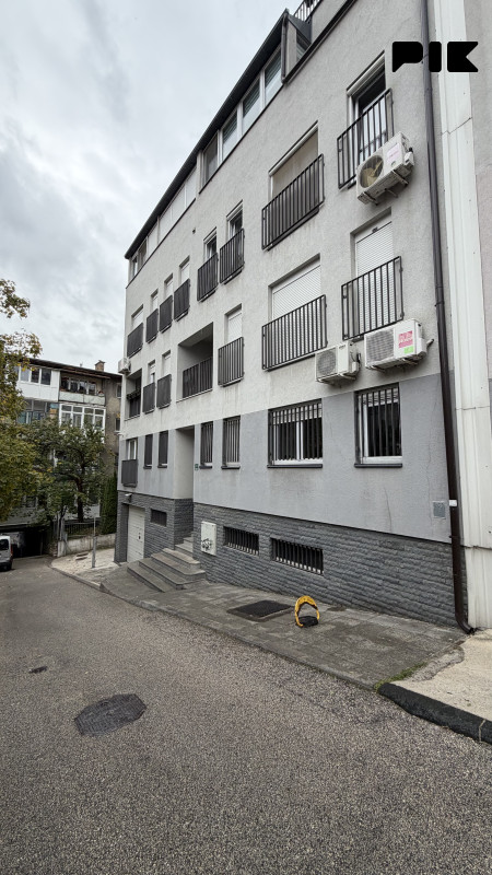 PICCOLO GRANDE IZDAJE/Stan/Mejtas/Centar Sarajevo