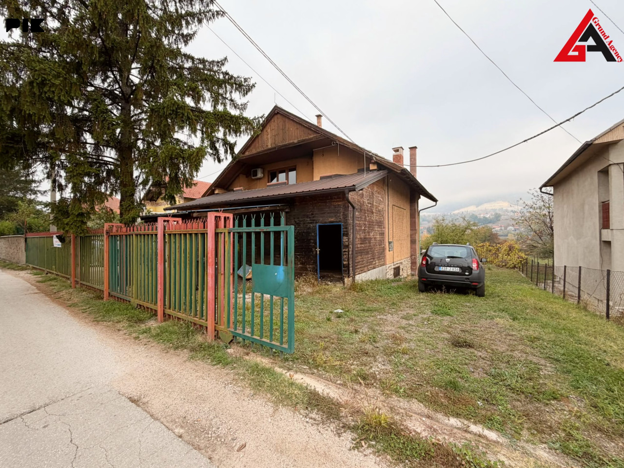 Kuća i poslovni prostor 230 m2 sa 541 m2 okućnice - Zenica 2