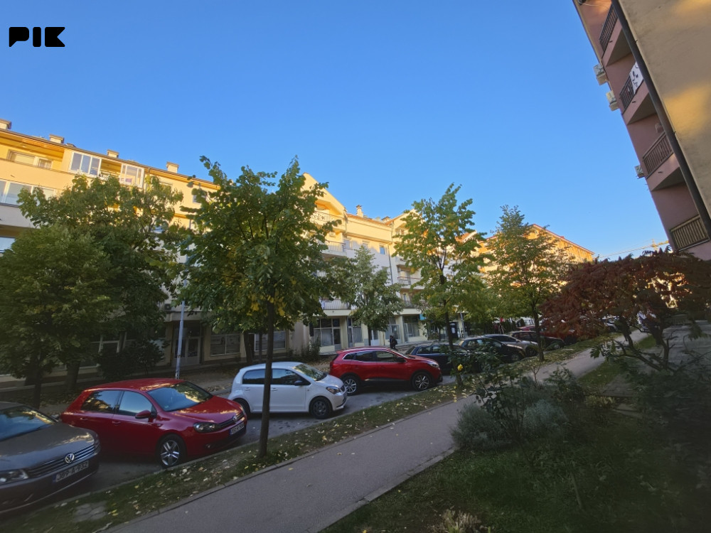 Dvoetazni Stan Istočno Sarajevo Lukavica 88m2 trosoban 2