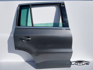 Zadnja desna vrata VW TIGUAN 5N 2008-2015
