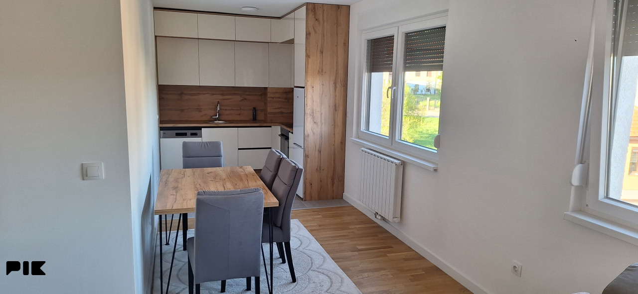 Stan Tuzla Slatina Urban Marakana 55m2 2