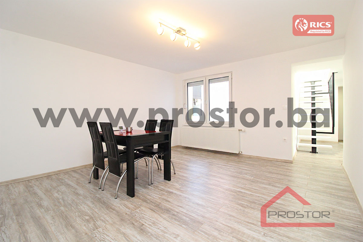 PROSTOR prodaje: Dvosoban stan sa garažom, Koševo