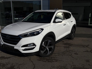 Hyundai Tucson 1.7 CRDi 116 KS 2WD MT- PRVI VLASNIK!!!!