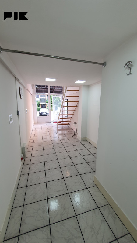 Poslovni prostor Sarajevo - Novi Grad 14.85m2 + 10m2 galerija