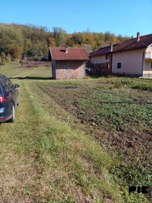 Zemljište Maglaj, ulisnjak-krsno polje +43 676380 15 72 3