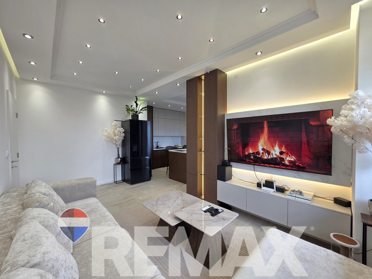 Namješten četvorosoban stan 94 m2 | Novogradnja | Lazarevo 2