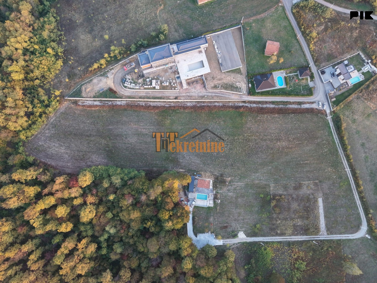 Prodaju se placevi od 1000 m2 - Krčmarice