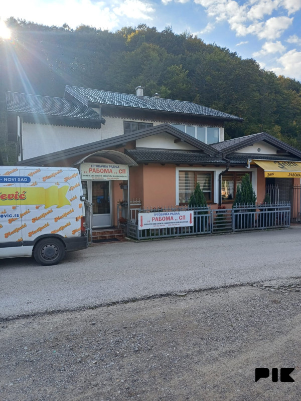 Poslovni prostori  110m2