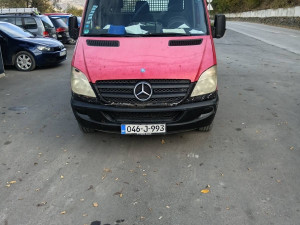 Mercedes sprinter 8900 ili zamjena za kedi putnicki