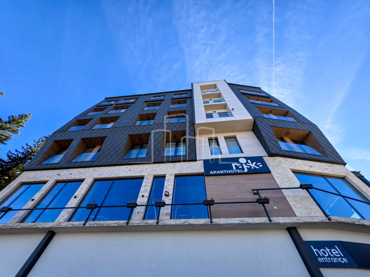 Apartman 61m2 sa dvije spavaće sobe opremljen Rajska JAHORINA 2