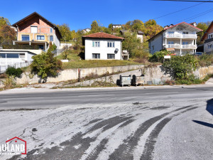 Kuća sa zemljištem na odličnoj lokaciji / Briješće, Novi Grad