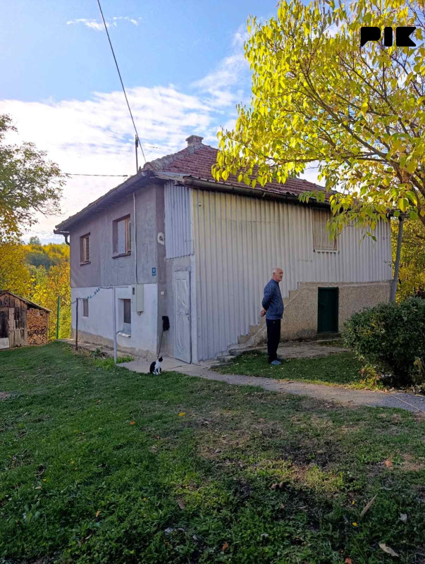 PRODAJA KUĆE HADŽIĆI PAZARIĆ 3