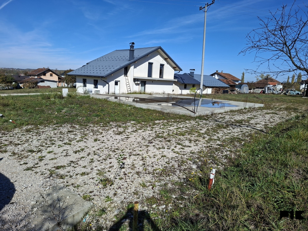 Zemljište Prnjavor