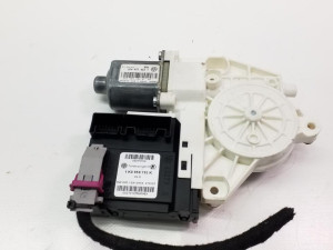 1K4837401T 1K0959793K MOTORIC PODIZACA  Volkswagen GOL