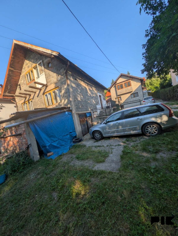 Dvije Kuće Gradska Zona 1 Opis 3