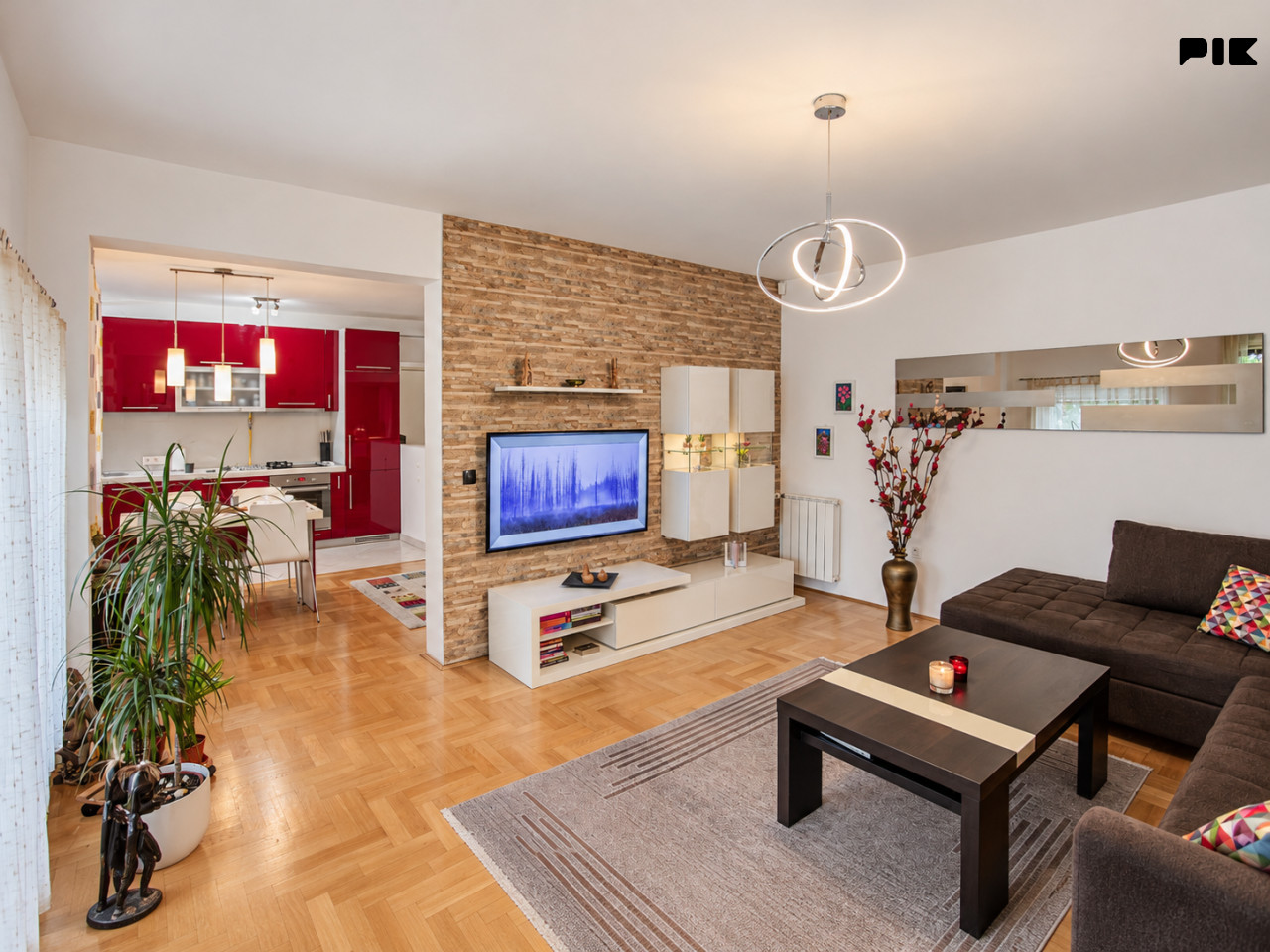 Stanovi i apartmani Sarajevo - Centar 80m2 2