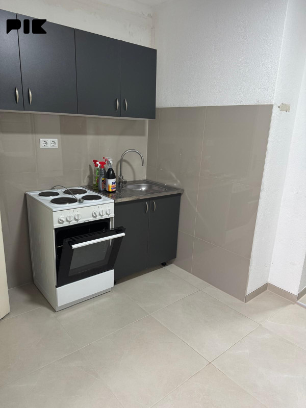 Stan Tuzla  58m2 3