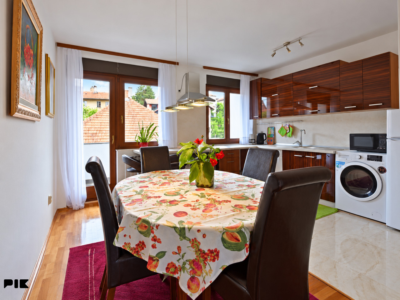 Stanovi i apartmani Sarajevo - Centar 2