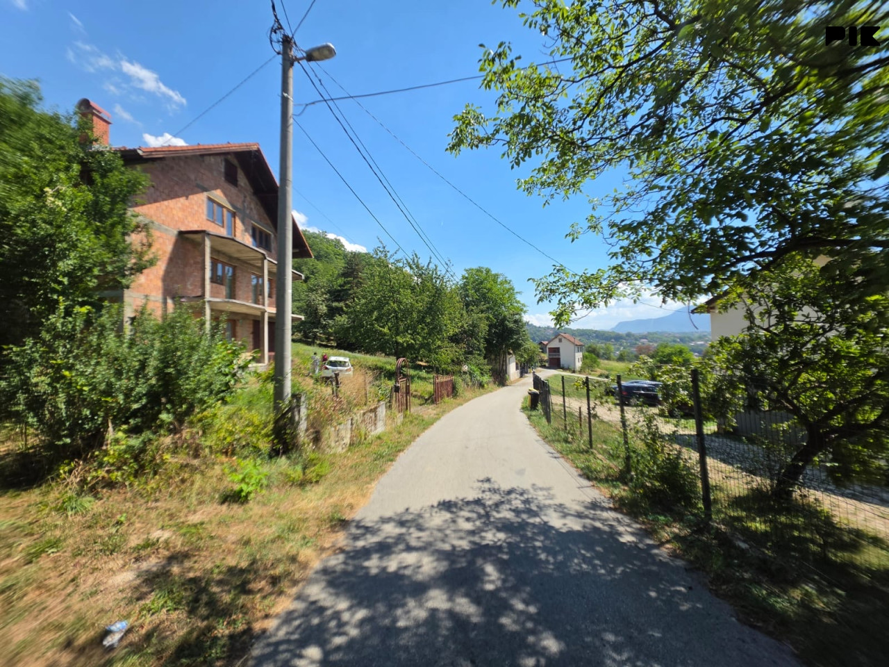 Kuća 363 m2 sa okucnicom 2010 m2 - Blagovac - Vogosca 2