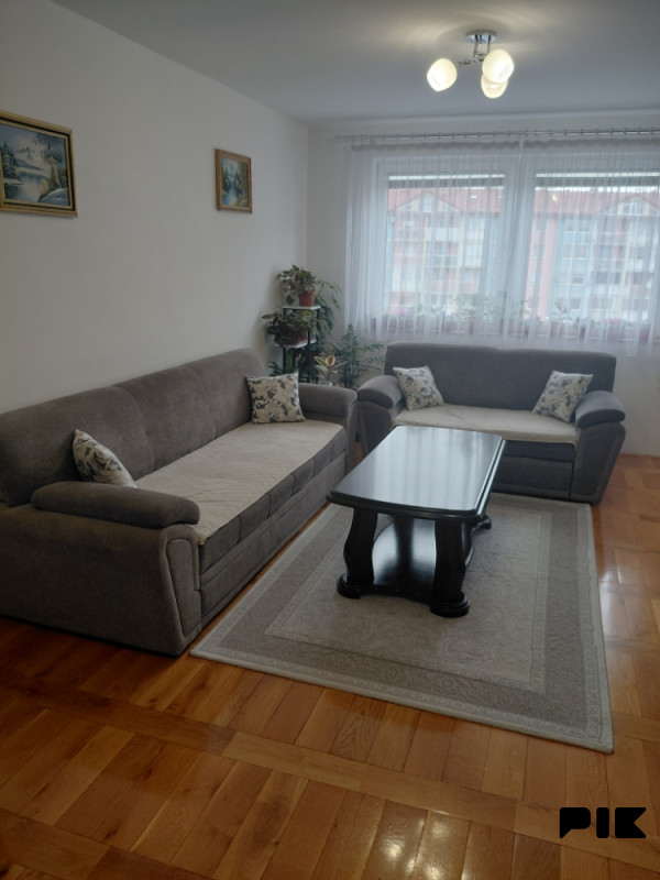 Namješten stan 2