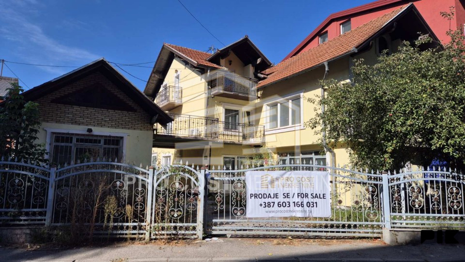 PRO COST | EKSKLUZIVNO - KUĆA I POSLOVNI OBJEKAT SA DVORIŠTEM