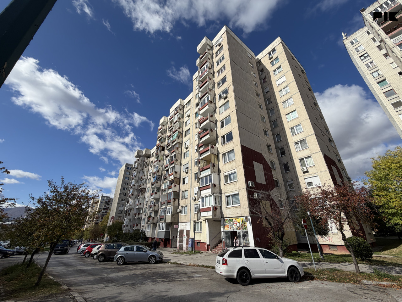 Dvosoban stan 47 m2 (opcija trosoban) Alipašno Polje Novi Grad