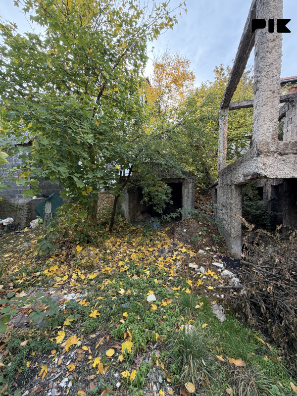 Devastirana kuća Pofalići 2