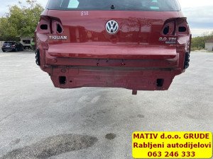 Vezni lim NAZAD VW Tiguan 5N 2014