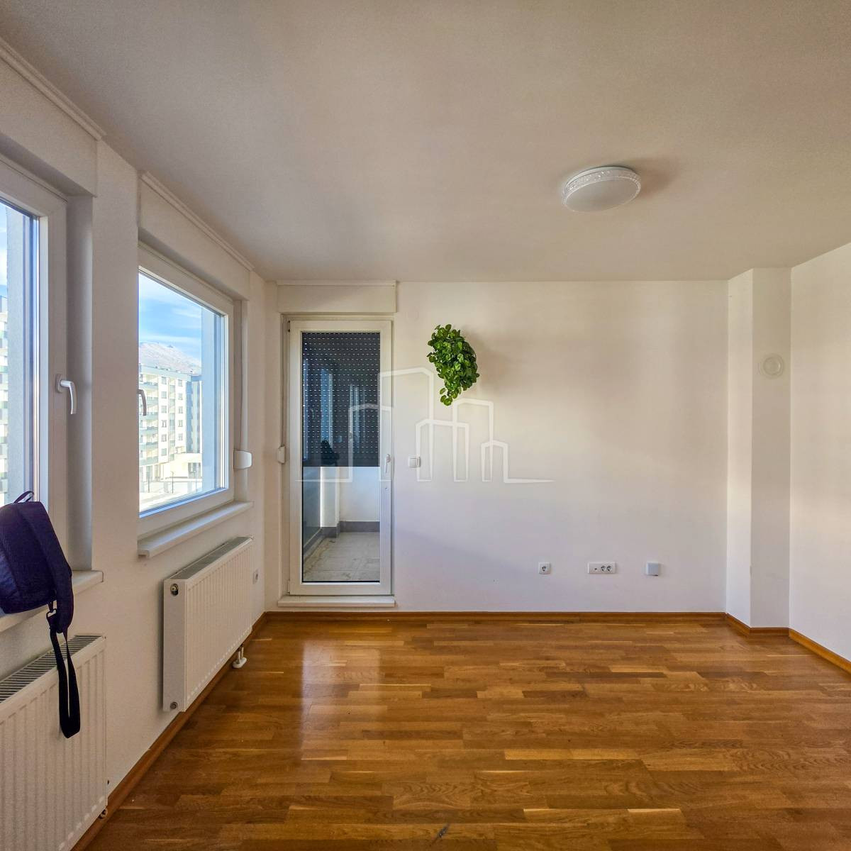 Istočno Sarajevo 48m2 jedna spavaća stan iznajmljivanje 3