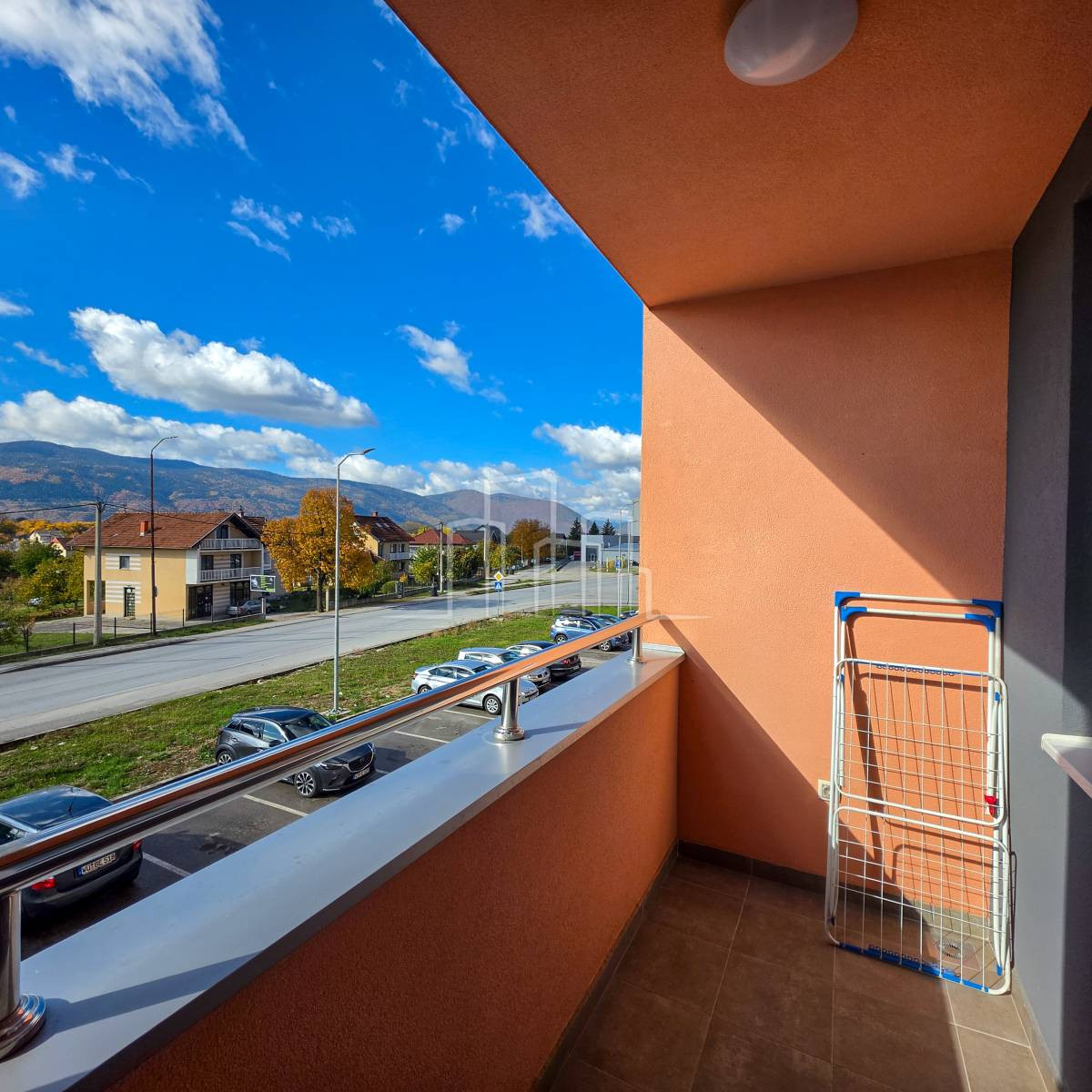 Opremljen stan sa dvije spavaće sobe 65m2 Istočno Sarajevo 3
