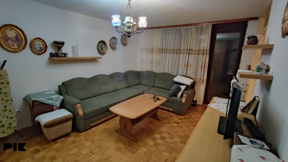 Dobrinja V jednoiposoban namješten stan 47m2