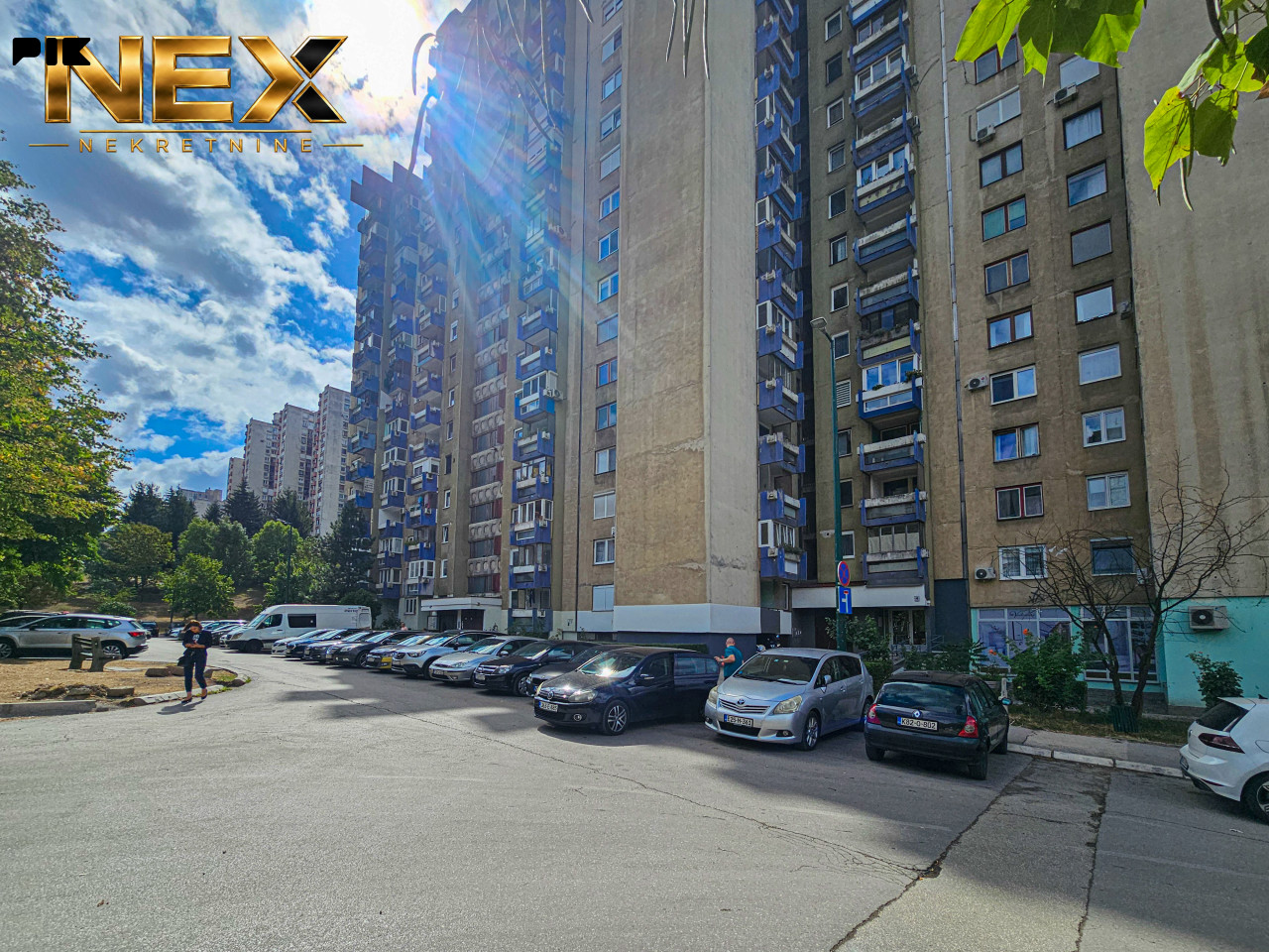 Trosoban stan Alipašino Polje/Novi Grad 69 m2 2