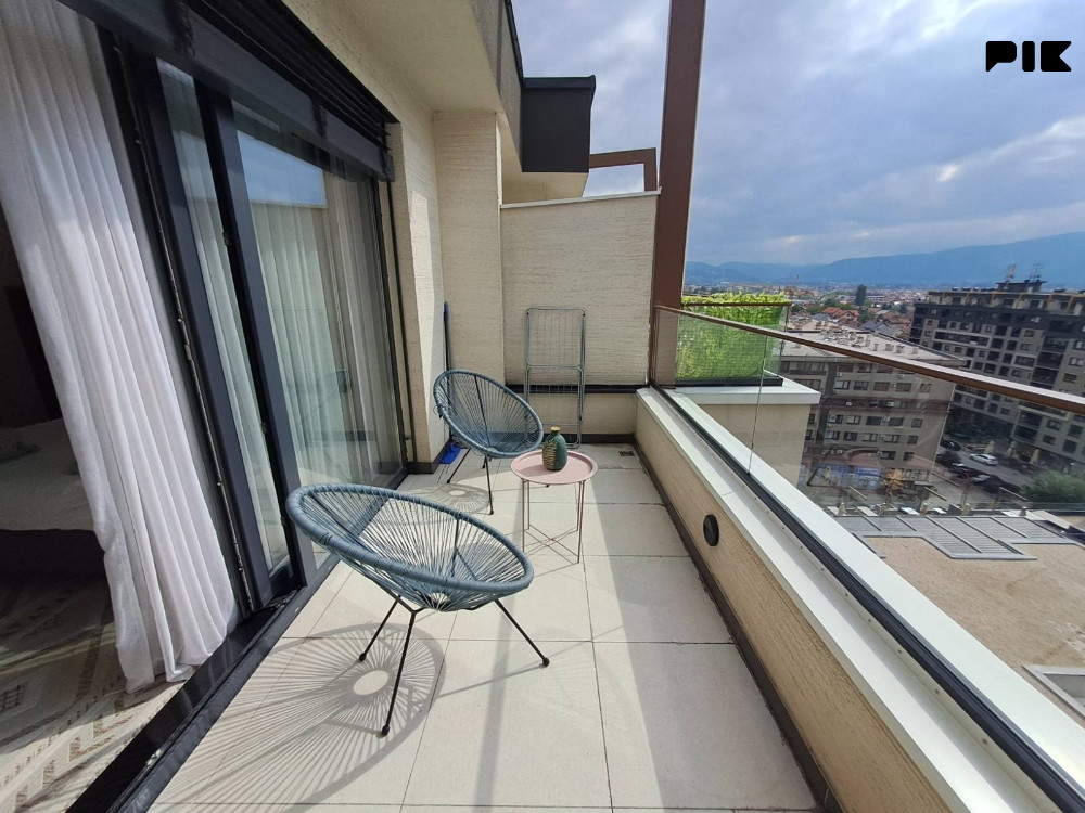 Iznajmljujem apartman -penthouse 3