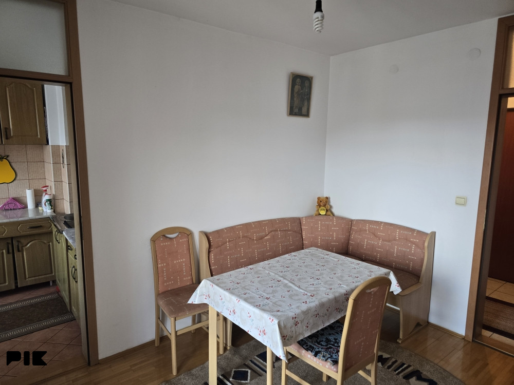 Namješten stan, Sokolac 3