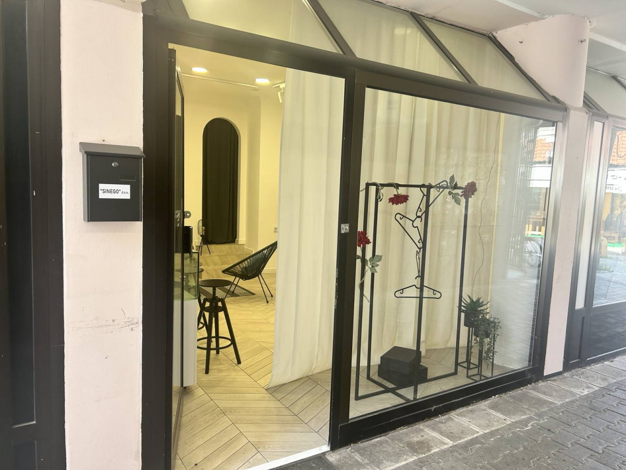 Poslovni prostor u centru grada - 47 m2