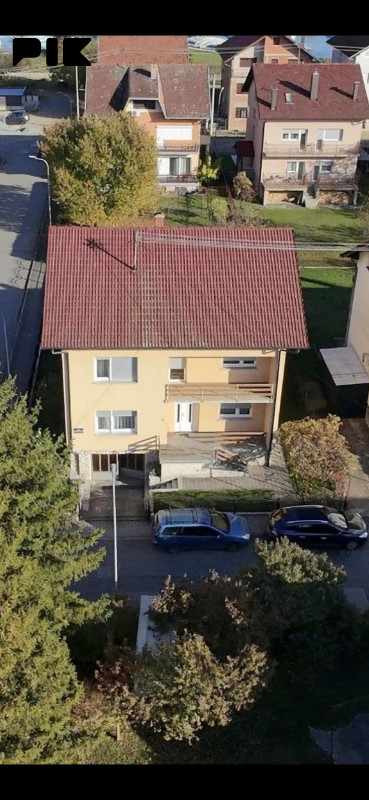 Kuće Gradiška Senjak 3