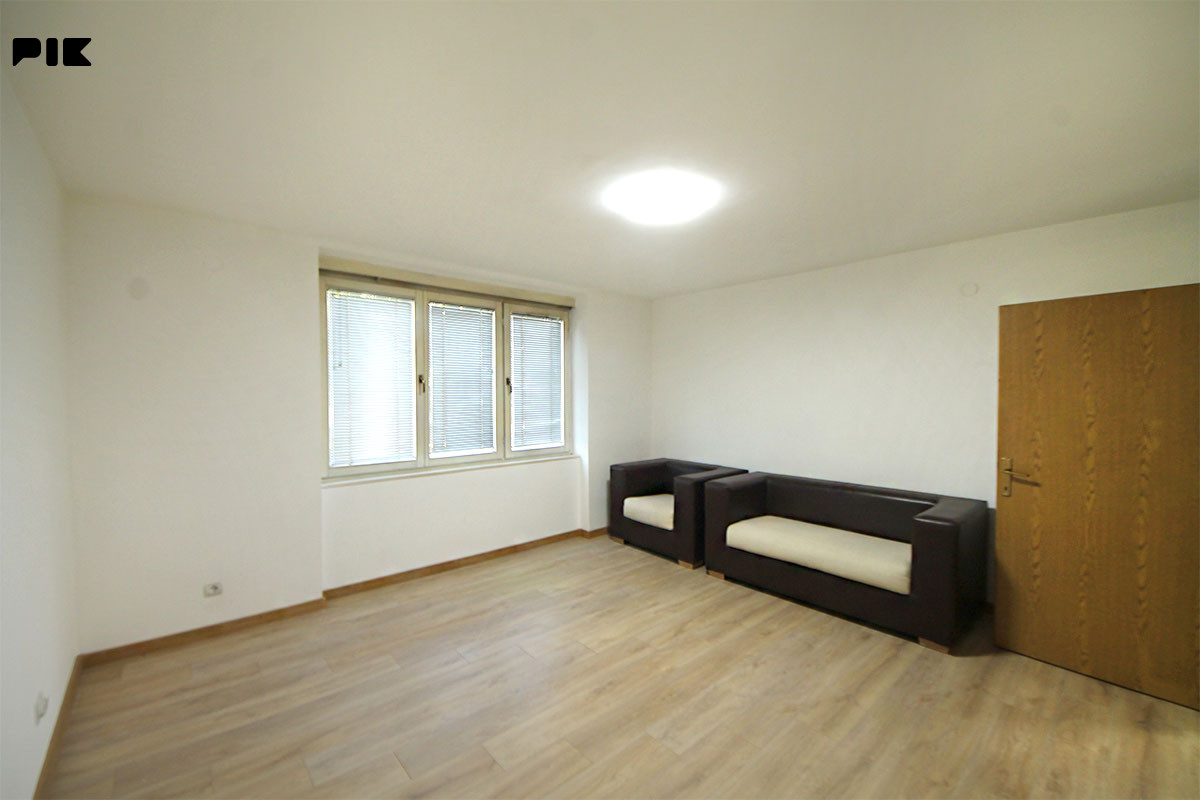 B.D. prodaje: Jednosoban stan, 35m2, Grbavica
