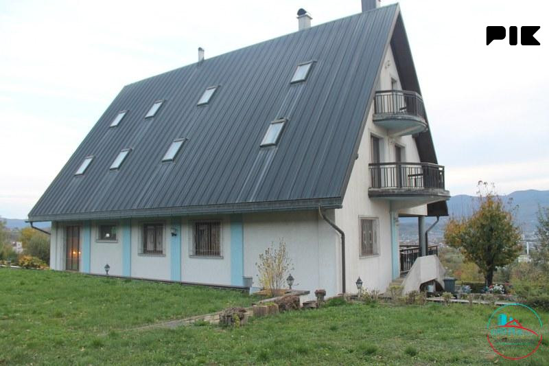 Posjed - ranč sa luxuznom kućom i voćnjakom Bihać 2