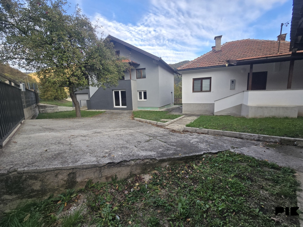 2 kuće Nemila-Zenica, odlična lokacija, čitati detaljno!