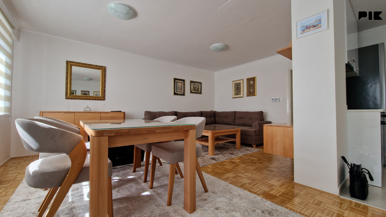 Dvosoban stan- Koševsko brdo - Centar 62m2