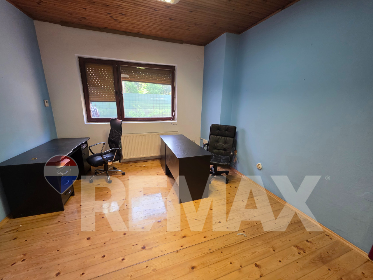 Poslovni prostor 25m2/ Centar 2