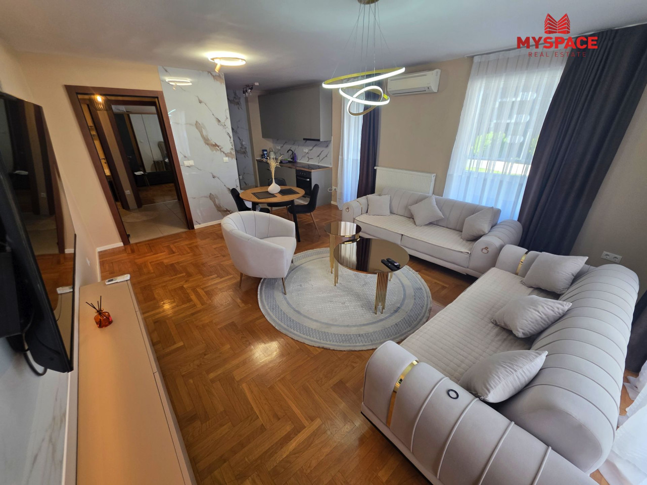 MY SPACE/ Stan sa parkingom/ Iidza Waves/ NAMJESTEN/ 66 m2