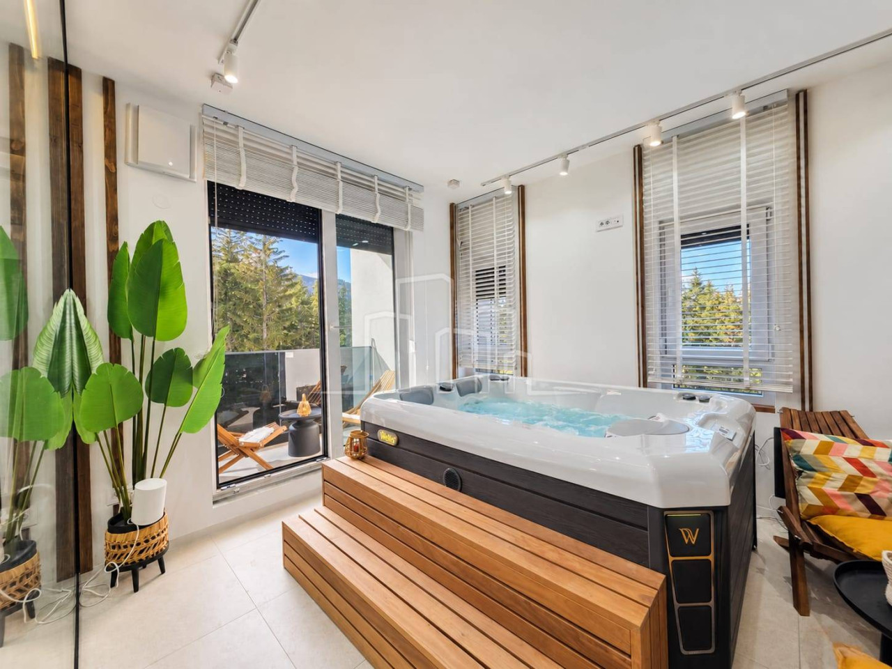 Penthouse Spa & Rest Apartman 80kvadrata luksuza u srcu Trebevića 2