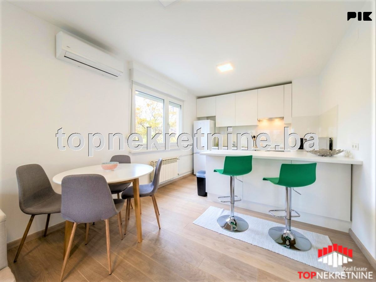 Moderno namješten dvosoban stan od 54m2 na Dolac Malti 3