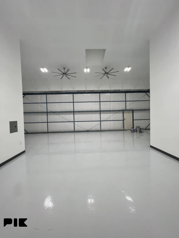 Hangar za helikoptere 3