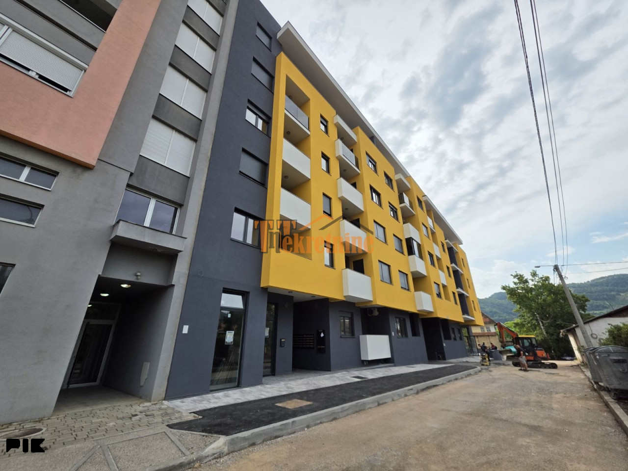 Garažno parking mjesto 15 m2 - Centar 2