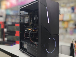 GAMING RAČUNAR PC RYZEN 5 5500 / 16GB / RX 570 / 256GB